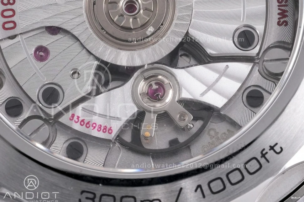 SS Super Edition 1:1 On 8806 Asian Black Bracelet Ceramic White Seamaster Dial 300M Best Clone V4 VSF Diver Bezel 1229